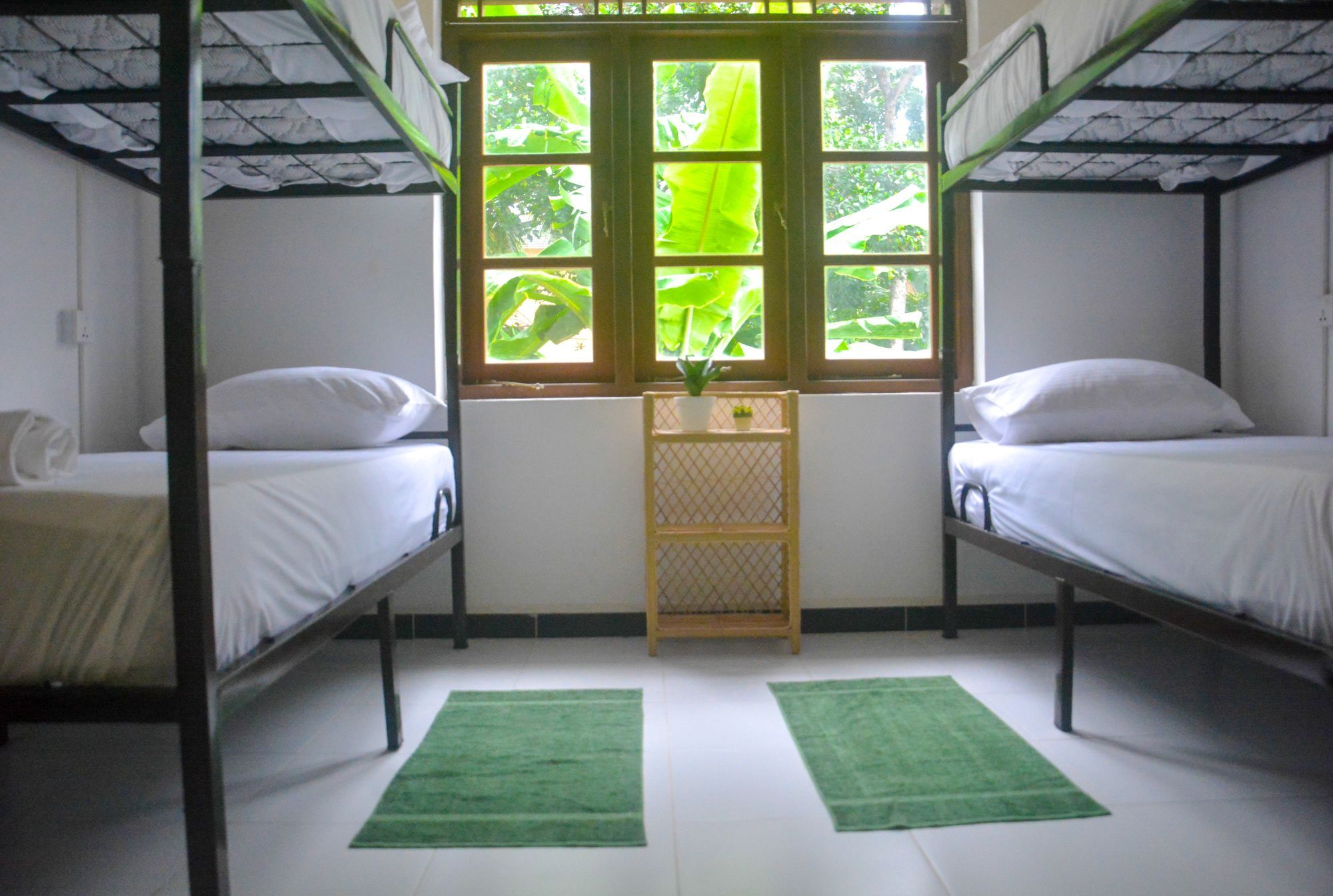 Bed & Bicycle Hostel Dehiwala-Mount Lavinia Exterior foto